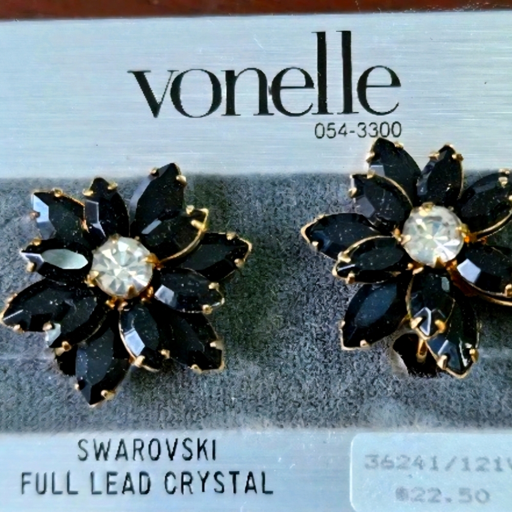 Vintage 1980's VONELLE Black White Flower Swarovski Crystal Clip On Earrings